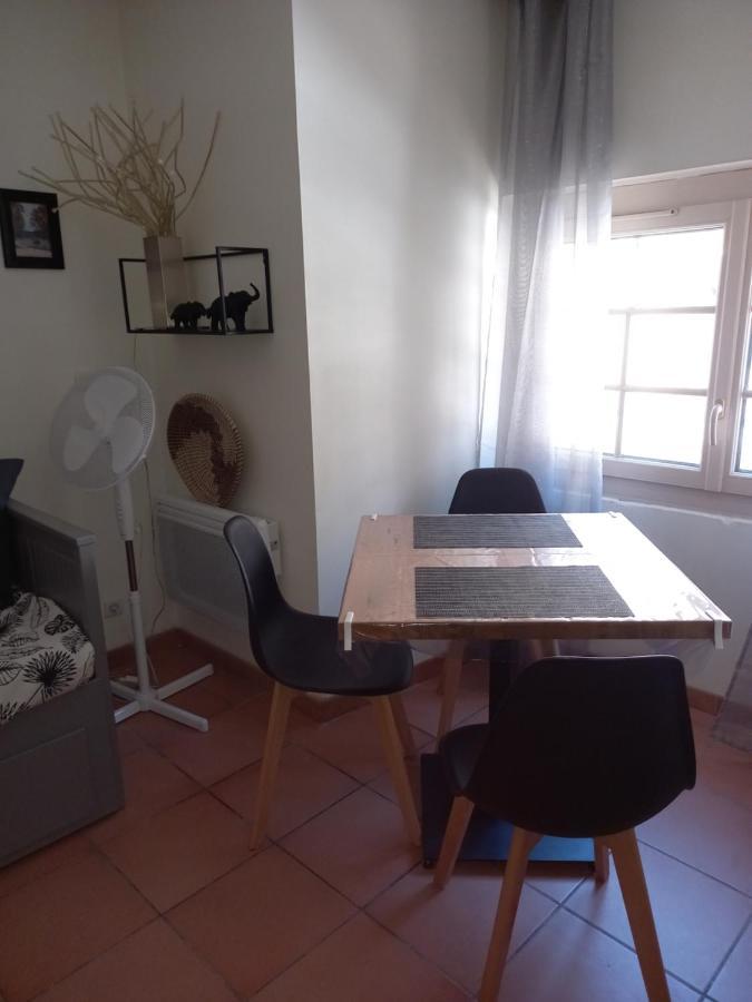 Studio Cocooning Centre Historique D Avignon Apartment Luaran gambar